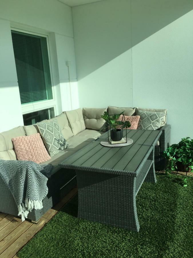 Starhomes Studio Lux 10 Uleåborg Exteriör bild