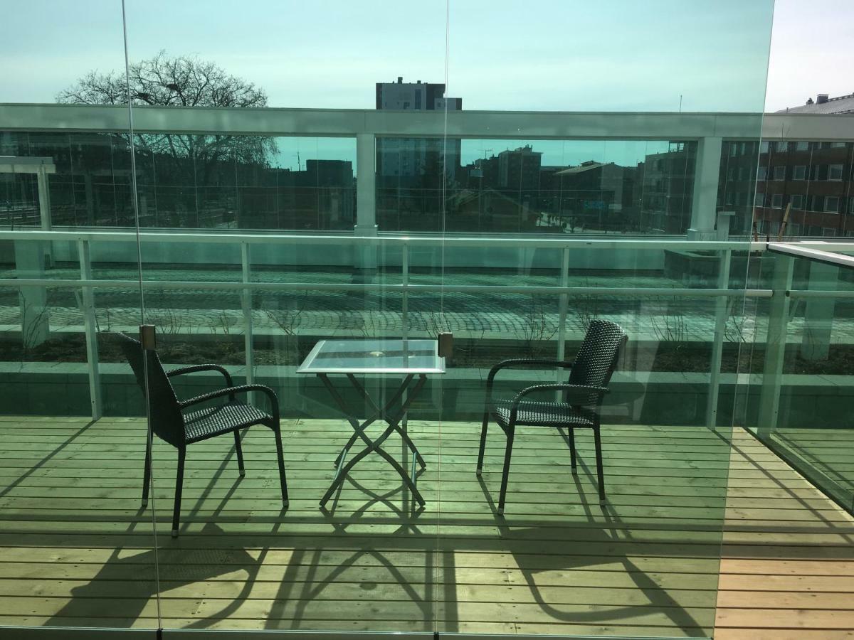 Starhomes Studio Lux 10 Uleåborg Exteriör bild